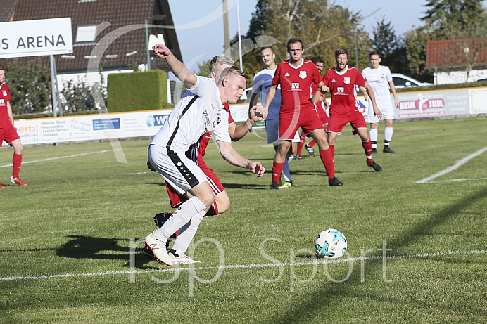 Fussball - Herren - Bezirksliga - Saison 2018/2019 - FC Ehekirchen - BC Adelzhausen - 13.10.2018 -  Foto: Ralf L