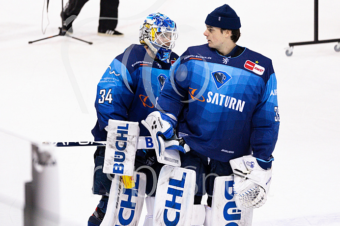 Eishockey - Herren - DEL - Saison 2020/2021 -   ERC Ingolstadt - Schwenningen  - Foto: Ralf Lüger