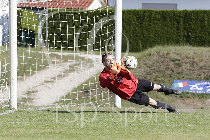 Fussball - Herren - A Klasse - Saison 2018/2019 - BSV Neuburg II- FC Illdorf - 07.10.2018 -  Foto: Ralf L