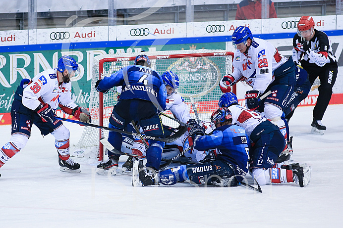 Eishockey - Herren - DEL - Saison 2020/2021 -   ERC Ingolstadt - Adler Mannheim - Foto: Ralf Lüger
