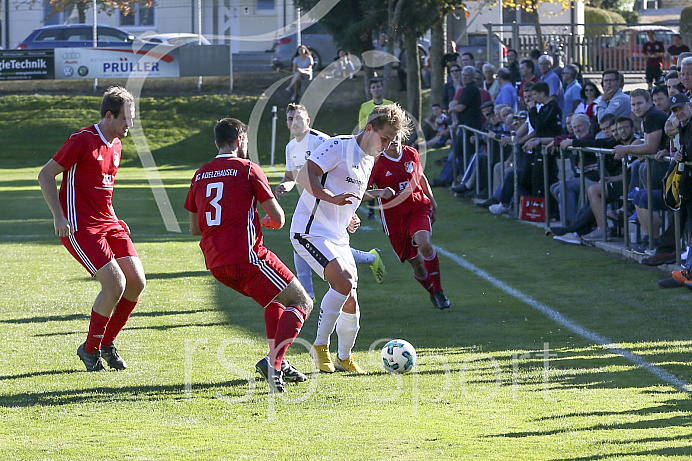 Fussball - Herren - Bezirksliga - Saison 2018/2019 - FC Ehekirchen - BC Adelzhausen - 13.10.2018 -  Foto: Ralf L