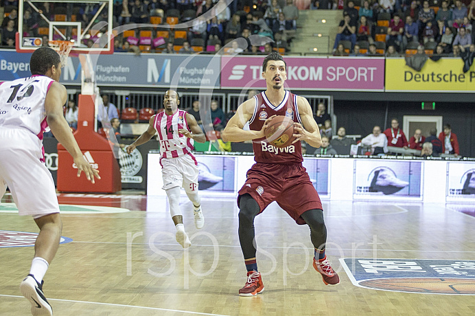 Herren - BBL - Basketball Bundesliga - Saison 2017/2018 - FC Bayern Basketball - Baskets Bonn  -  Foto: Ralf Lüger/rsp sport