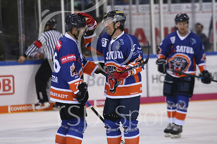 Eishockey - Herren - DEL - Saison 2019/2020 -  ERC Ingolstadt Legenden—Team 2020 - Sternstunden-Team -  Foto: Ralf Lüger