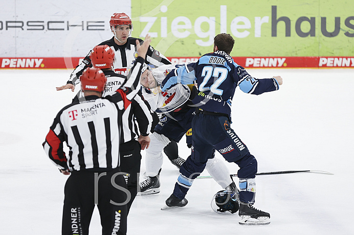 Eishockey - Herren - DEL - Playoff Finale - Spiel 2 - Saison 2022/2023 -   ERC Ingolstadt - EHC München - Foto: Ralf Lüger