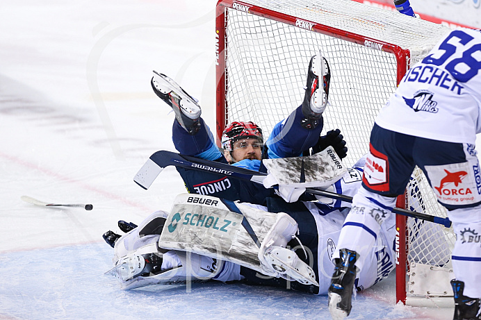 Eishockey - Herren - DEL - Saison 2020/2021 -   ERC Ingolstadt - Schwenningen  - Foto: Ralf Lüger