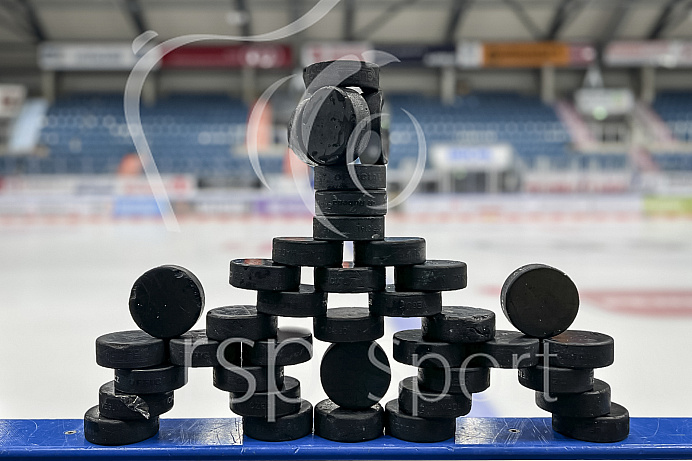 DNL - Eishockey - Saison 2023/2024  - Tespspiel - ERC Ingolstadt - Budapest - Foto: Ralf Lüger