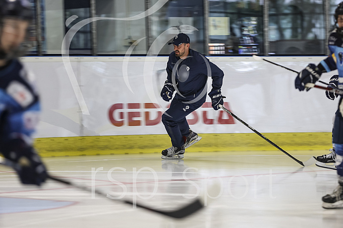 DNL - Eishockey - Saison 2023/2024  - Camp in Pilzen - Foto: Ralf Lüger