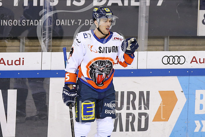 Eishockey - Herren - DEL - Saison 2019/2020 -  ERC Ingolstadt - Schwenninger Wildwings - Foto: Ralf Lüger