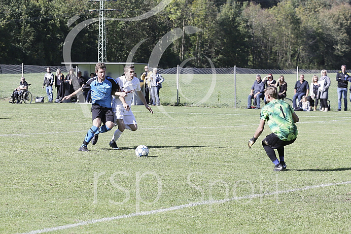 Fussball - Herren - B Klasse - Saison 2018/2019 - VFR Neuburg - DJK Sandizell/Grimolzhausen - 29.09.2018 -  Foto: Ralf L